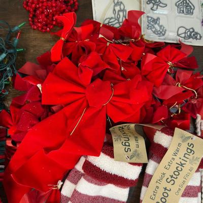 Christmas Ornament Lot- FREE NATIONWIDE SHIPPING FOR ALL LOTS