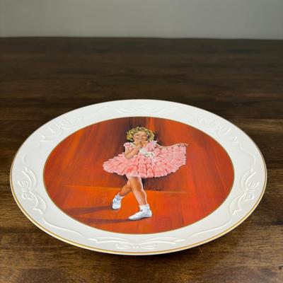 Vintage Shirley Temple Collectors  Plate - FREE NATIONWIDE SHIPPING FOR ALL LOTS