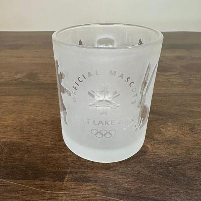 Collectible Porcelain Mix Lot- FREE NATIONWIDE SHIPPING FOR ALL LOTS