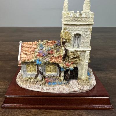 Village Figurines Mix Lot - Etsy- FREE NATIONWIDE SHIPPING FOR ALL LOTS