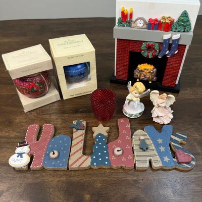 Christmas Decor Mix Lot- FREE NATIONWIDE SHIPPING FOR ALL LOTS