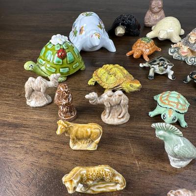 Miniature Porcelain Animal Figurines Mix Lot- FREE NATIONWIDE SHIPPING FOR ALL LOTS