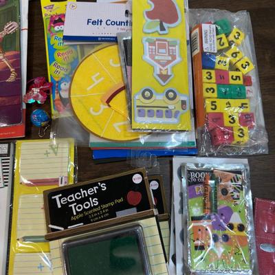 School Supplies Mix Lot- FREE NATIONWIDE SHIPPING FOR ALL LOTS