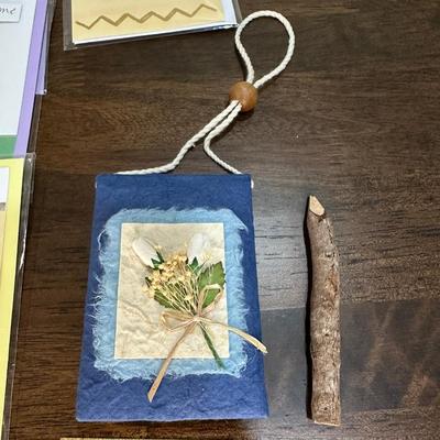 Post Cards Mix Lot- FREE NATIONWIDE SHIPPING FOR ALL LOTS