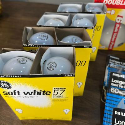 Light Bulbs Mix Lot- FREE NATIONWIDE SHIPPING FOR ALL LOTS