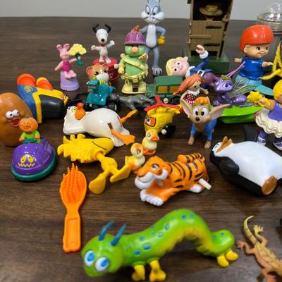 Toys Mix Lot- FREE NATIONWIDE SHIPPING FOR ALL LOTS
