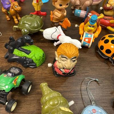 Toys Mix Lot- FREE NATIONWIDE SHIPPING FOR ALL LOTS