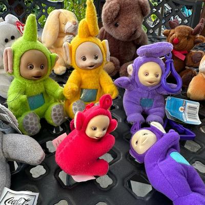 Mix Doll Lot- FREE NATIONWIDE SHIPPING FOR ALL LOTS-Includes McDonalds Erin The Bear Beanie Baby 1997 With Errors 1993 Ty Oakbrook