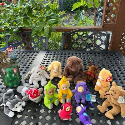 Mix Doll Lot- FREE NATIONWIDE SHIPPING FOR ALL LOTS-Includes McDonalds Erin The Bear Beanie Baby 1997 With Errors 1993 Ty Oakbrook