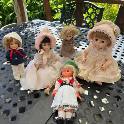 Doll Mix Lot- FREE NATIONWIDE SHIPPING FOR ALL LOTS