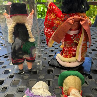 Doll Mix Lot-- FREE NATIONWIDE SHIPPING FOR ALL LOTS