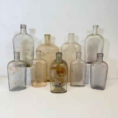 LOT 27: Antique/ Vintage Glass Flasks