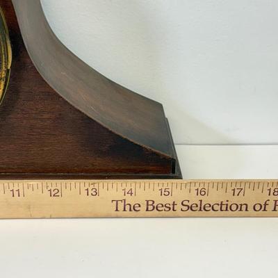 LOT 32: Vintage Seth Thomas Mantle Clock