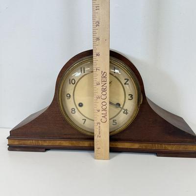LOT 32: Vintage Seth Thomas Mantle Clock