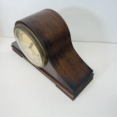 LOT 32: Vintage Seth Thomas Mantle Clock