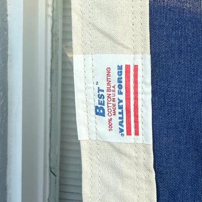 LOT 35: Large American Flag