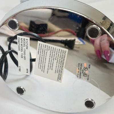 LOT 38: Two Desk Lamps and a Spotlight