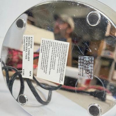 LOT 38: Two Desk Lamps and a Spotlight