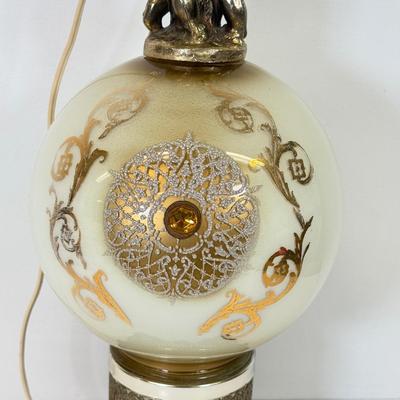 LOT 121: MCM/Hollywood Regency Eyeball Lamp