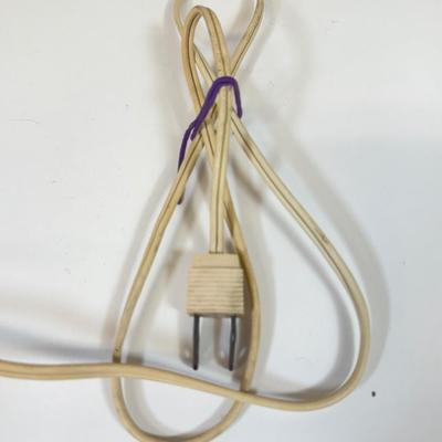 LOT 121: MCM/Hollywood Regency Eyeball Lamp