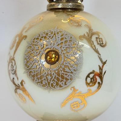 LOT 121: MCM/Hollywood Regency Eyeball Lamp