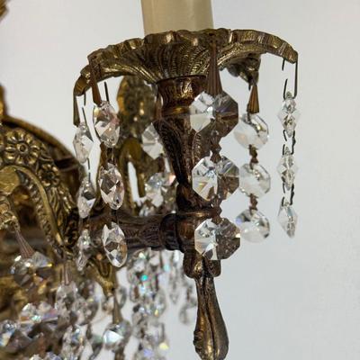 LOT:: Antique Brass & Crystal Wall Sconce 15”