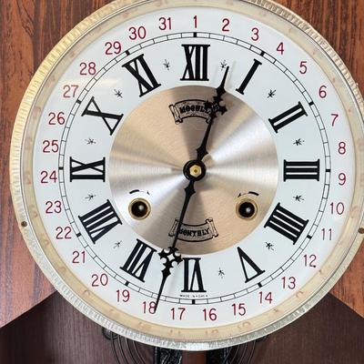 LOT 126: Mogull Monthly Regulator Wall Clock