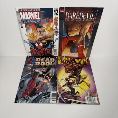 LOT 164: Various Marvel Comics: X-Men, Doctor Strange, Deadpool & More