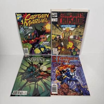 LOT 164: Various Marvel Comics: X-Men, Doctor Strange, Deadpool & More