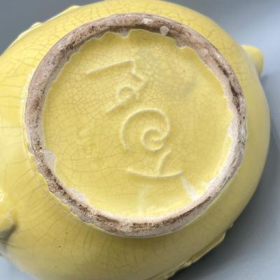 LOT 179: Vintage McCoy Ivy and Twig Teapot and Vintage Hand Painted "Mexico" Ceramic Planters