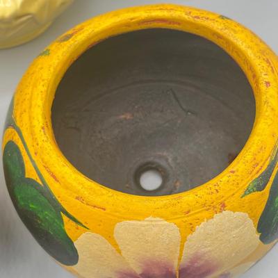 LOT 179: Vintage McCoy Ivy and Twig Teapot and Vintage Hand Painted "Mexico" Ceramic Planters