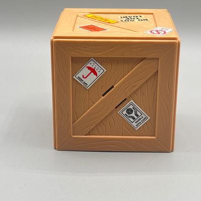 LOT 182: "Can Someone Let Me Out of Here?!" Vintage 90's Sky Kids Electronic Vibrating Talking Crate