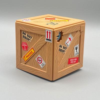 LOT 182: "Can Someone Let Me Out of Here?!" Vintage 90's Sky Kids Electronic Vibrating Talking Crate