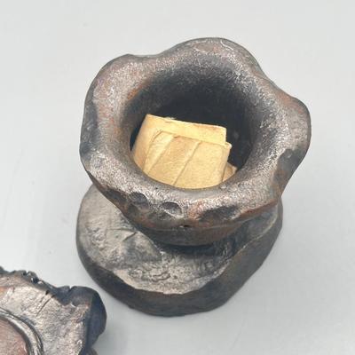 LOT 187: Vintage Holly City Forgery Wrought Iron Rose by Jack Lupton