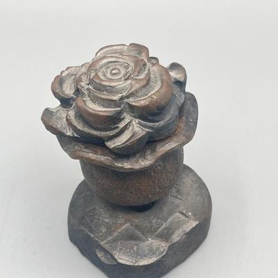 LOT 187: Vintage Holly City Forgery Wrought Iron Rose by Jack Lupton