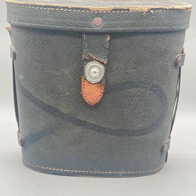 LOT 188: Vintage Binolux Binoculars With Case