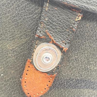 LOT 188: Vintage Binolux Binoculars With Case