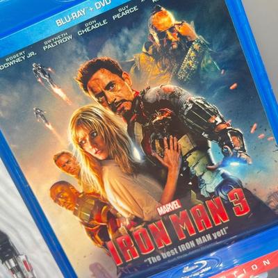 LOT 193: Marvel Blu-Ray DVD Collection - Avengers, Antman, Guardians of the Galaxy and More