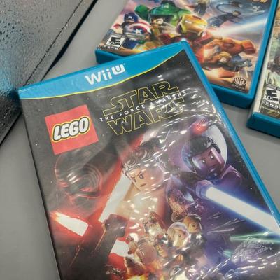 LOT 194: Wii-U Game Collection - Super Mario Bros, Lego Avengers, Super Smash Bros and More