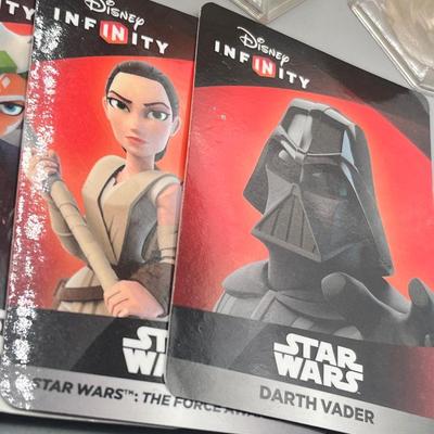 LOT 195: Star Wars Disney Infinity Figures and Accessories