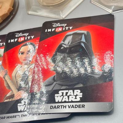 LOT 195: Star Wars Disney Infinity Figures and Accessories
