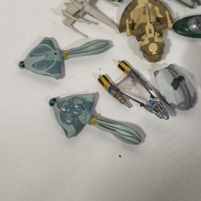 LOT 202: Star Wars Collectibles - Miniature Figures / Ships and More