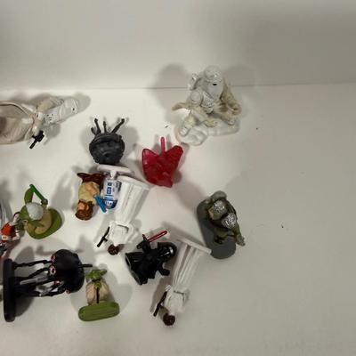LOT 202: Star Wars Collectibles - Miniature Figures / Ships and More
