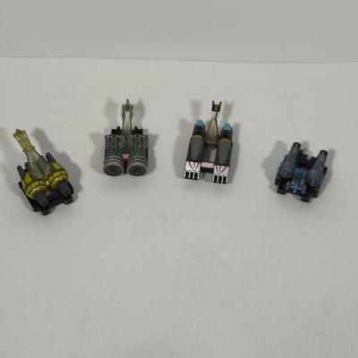 LOT 202: Star Wars Collectibles - Miniature Figures / Ships and More