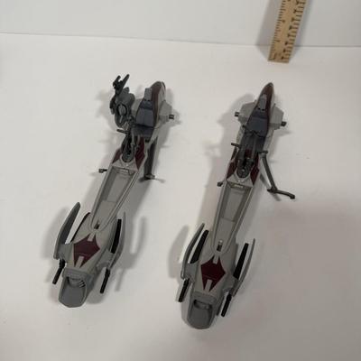 LOT 204: Star Wars Vehicles = Prequels AT-AP Three-Legged Walker and Pieces from Speeder Bikes