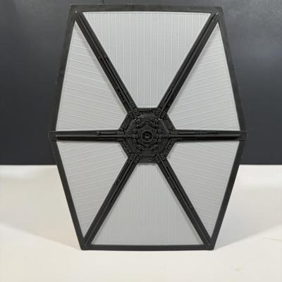 LOT 205: Star Wars Sequel Trilogy X-Wing and Tie Fighter