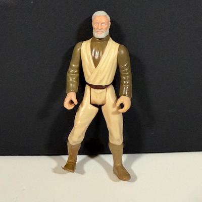 LOT 207: Star Wars Landspeeder Toy and Figures - A New Hope - 1990s