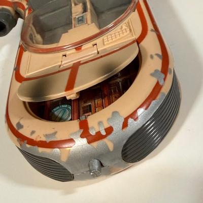 LOT 207: Star Wars Landspeeder Toy and Figures - A New Hope - 1990s