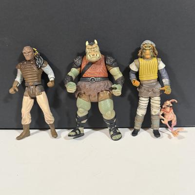 LOT 208: Star Wars Figures -1990s - Return of the Jedi - Jabba's Palace