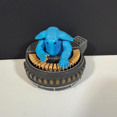 LOT 210: Star Wars Figures - 1990s - Jabba's Palace - Return of the Jedi